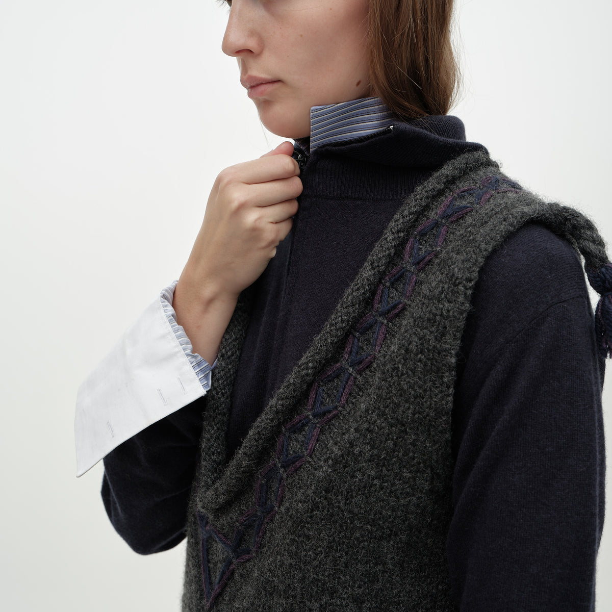 Lovikka V-Neck Dress