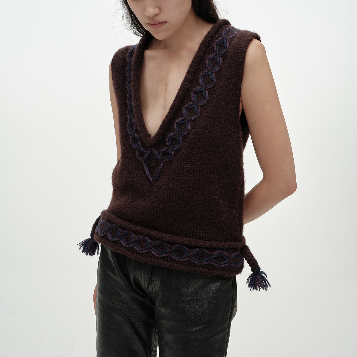 Lovikka V-Neck Top