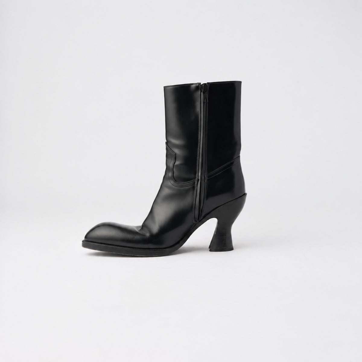 Renaissance Boot Black