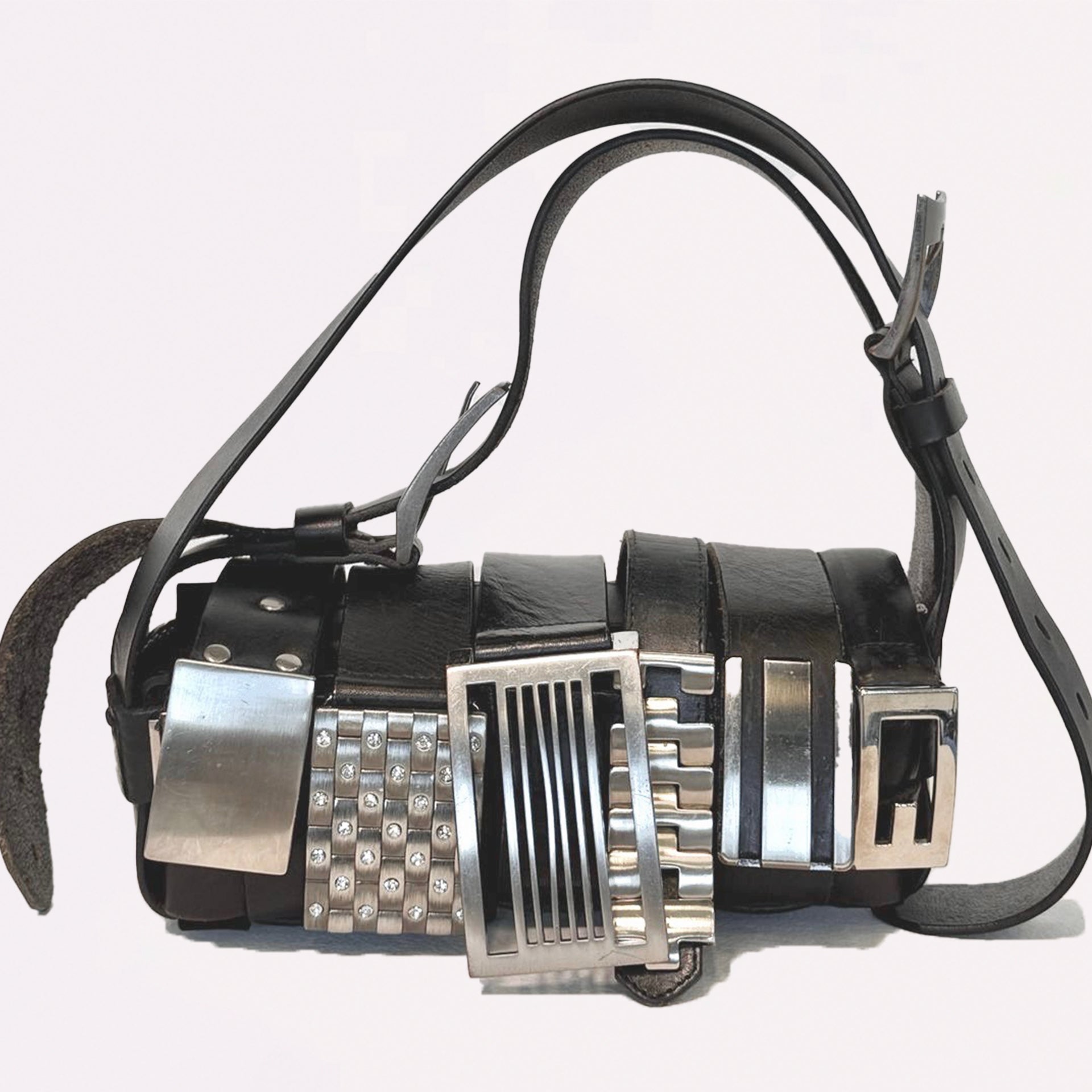 Buckle Baguette