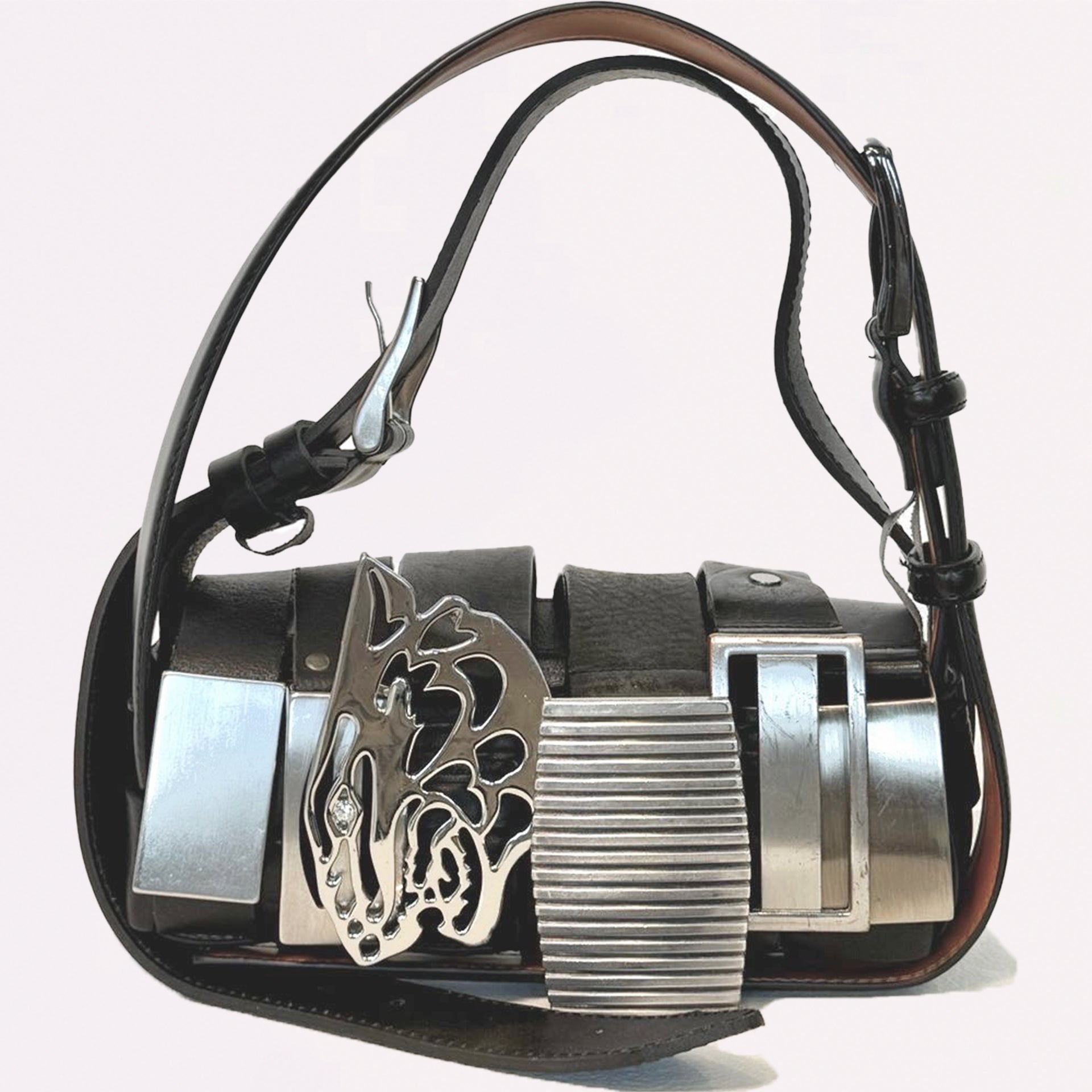 Buckle Baguette